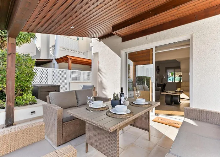 Mycyprusstay-kasandra Luxury 2 Bedroom Townhouse *