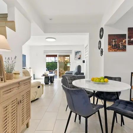 Mycyprusstay-kasandra Luxury 2 Bedroom Townhouse * Pafos