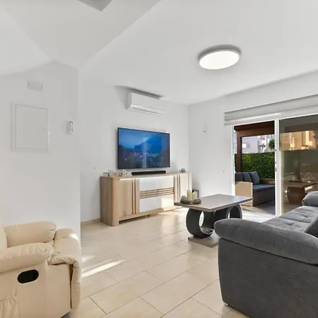 Daire Mycyprusstay-kasandra Luxury 2 Bedroom Townhouse *