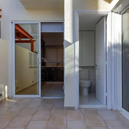 شقة Mycyprusstay-kasandra Luxury 2 Bedroom Townhouse بافوس